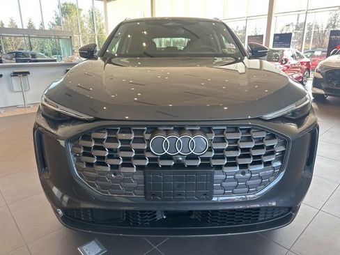 New 2025 Audi Q5 Premium Plus image 2