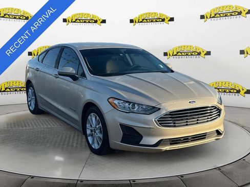 Used 2019 Ford Fusion SE image 7