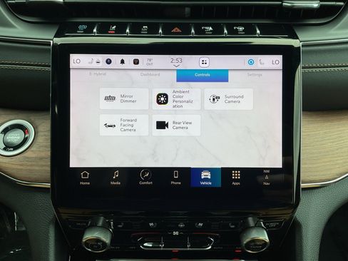 Used 2024 Jeep Grand Cherokee Summit w/ Advanced Protech Group IV image 24