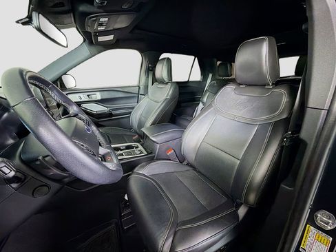Used 2022 Ford Explorer ST w/ Equipment Group 401A image 13