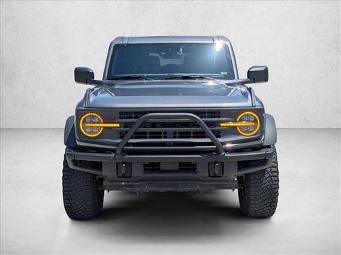 Used 2023 Ford Bronco 2-Door w/ Sasquatch Package AWD/4WD image 2