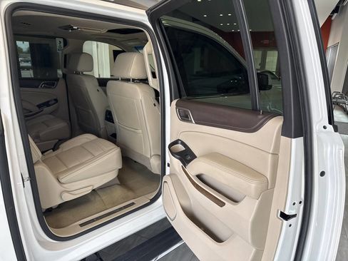 Used 2018 GMC Yukon XL Denali w/ Denali Ultimate Package image 35