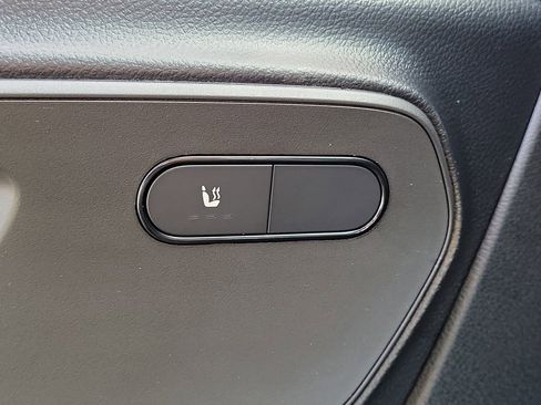 Used 2025 Mercedes-Benz Sprinter 2500 image 23