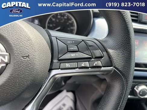 Used 2025 Nissan Versa SV FWD image 22