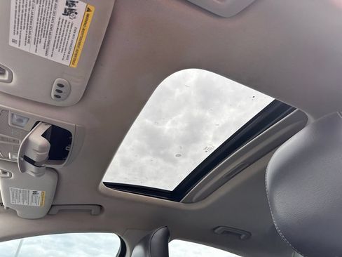 Used 2013 Ford Fusion Titanium FWD image 30