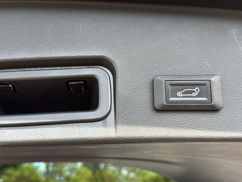 Certified 2022 Nissan Rogue SV AWD/4WD image 25