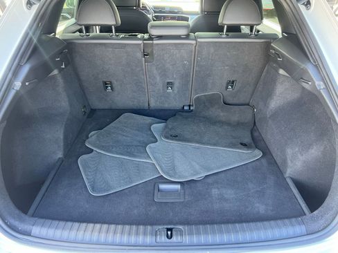 Used 2021 Audi Q3 2.0T Premium image 26