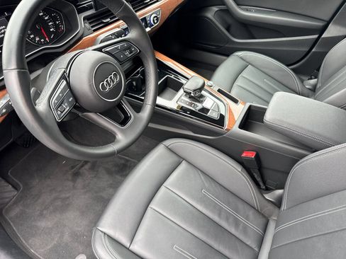 Used 2022 Audi A5 2.0T Premium image 10