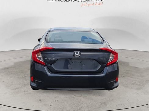 Used 2018 Honda Civic LX image 4