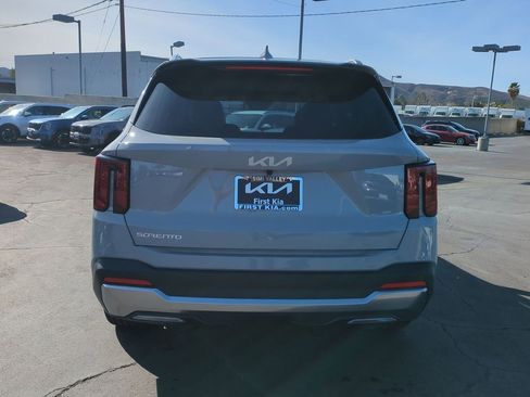 New 2025 Kia Sorento SX image 6
