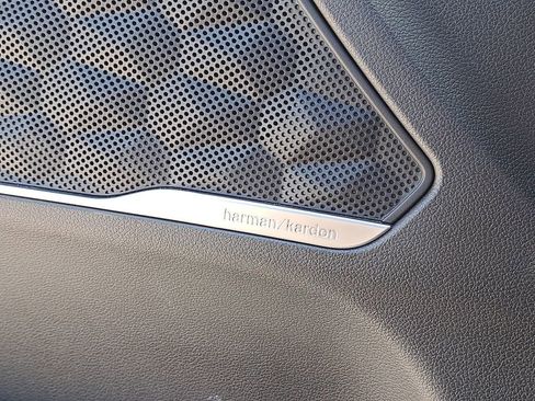 Used 2023 Hyundai Santa Fe Limited image 28