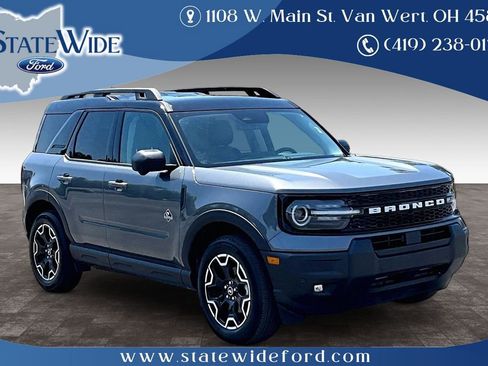 Used 2025 Ford Bronco Sport Outer Banks w/ Outer Banks Tech Package+ AWD/4WD image 1