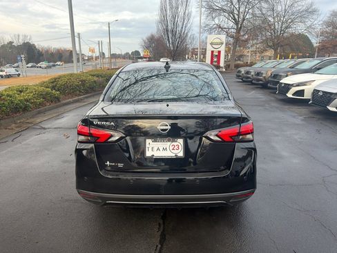 Used 2025 Nissan Versa SV w/ Trunk Package image 6