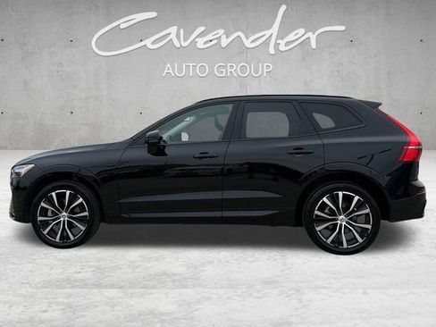 Used 2024 Volvo XC60 B5 Plus AWD/4WD image 13