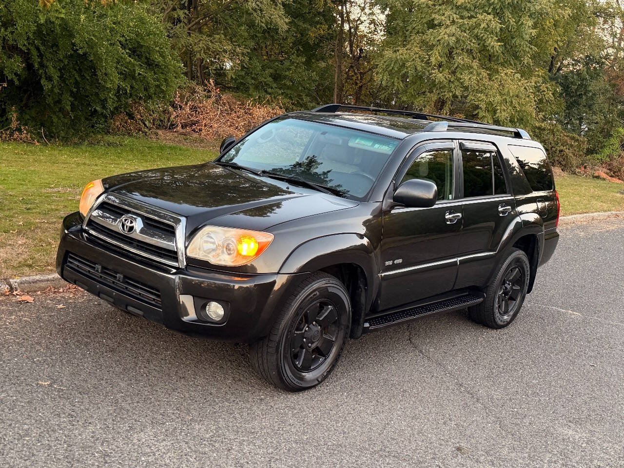 Used 2007 Toyota 4Runner SR5 AWD/4WD image 32