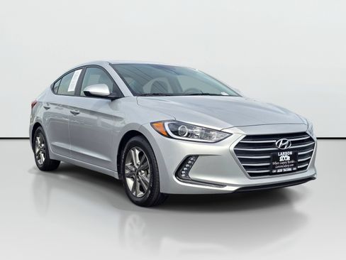 Used 2018 Hyundai Elantra Value Edition FWD image 7