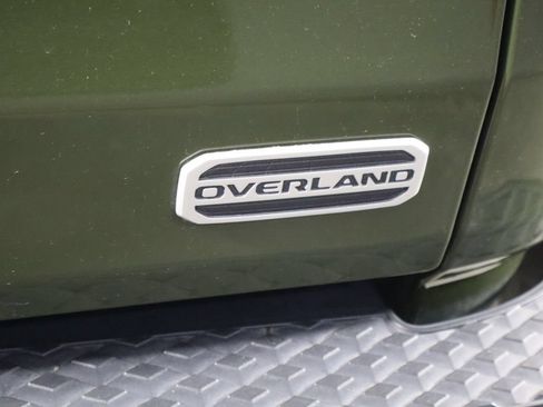 Used 2021 Jeep Gladiator Overland w/ LED Lighting Group AWD/4WD image 44