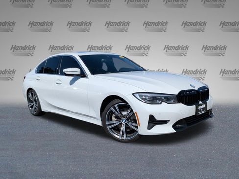 Used 2021 BMW 330i Sedan w/ Convenience Package RWD image 2