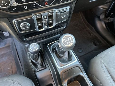 Certified 2022 Jeep Wrangler Unlimited Sport image 22