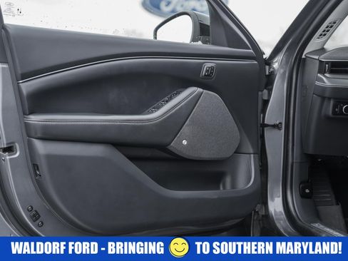 Used 2023 Ford Mustang Mach-E Premium image 36