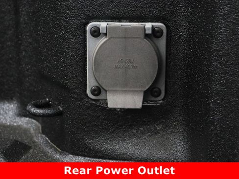 Used 2025 Chevrolet Silverado 2500 Custom w/ Custom Value Package image 32