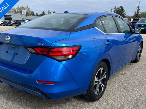 Used 2022 Nissan Sentra SV FWD image 7