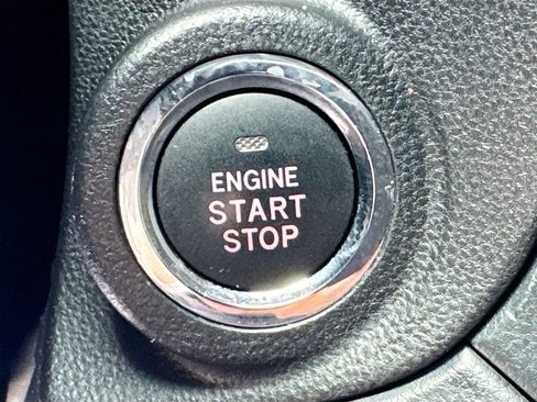 Used 2022 Subaru Outback Wilderness AWD/4WD image 19