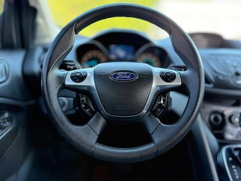 Used 2014 Ford Escape SE FWD image 24