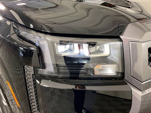 New 2026 Nissan Frontier SV w/ Tow Package image 33