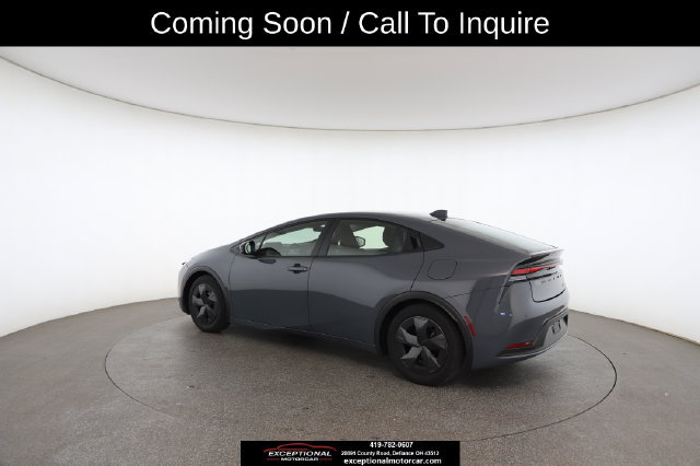 Used 2025 Toyota Prius LE FWD image 10
