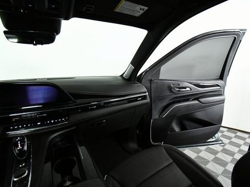 Used 2023 Cadillac Escalade ESV Sport w/ LPO, ONYX Package image 13