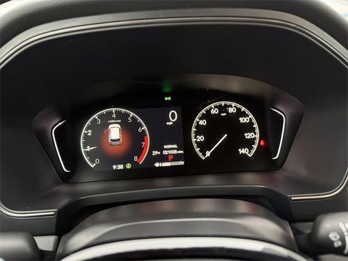 Used 2025 Honda Pilot TrailSport image 19