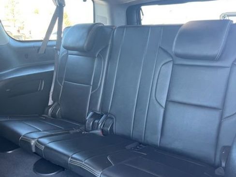 Used 2019 GMC Yukon XL Denali image 32