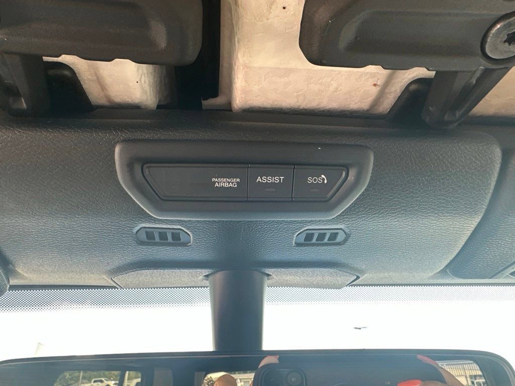 Used 2023 Jeep Gladiator Rubicon w/ Cold Weather Group AWD/4WD image 23