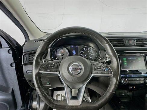 Used 2019 Nissan Rogue Sport SL image 11
