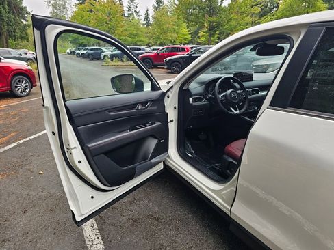 New 2025 MAZDA CX-5 Carbon Edition image 21