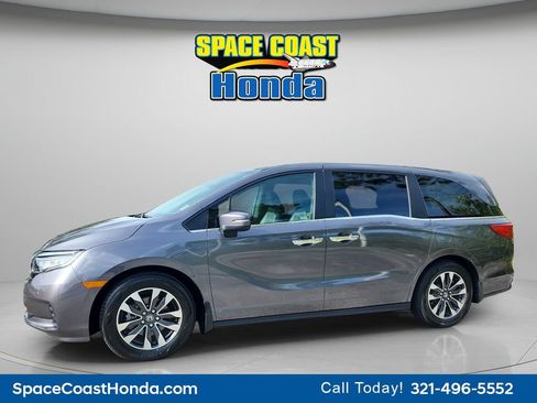 Certified 2024 Honda Odyssey EX-L image 7