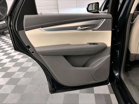 Used 2023 Cadillac XT5 Premium Luxury w/ Technology Package FWD image 23