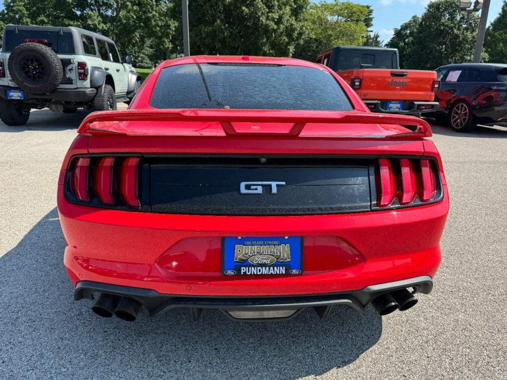Used 2018 Ford Mustang GT Premium w/ GT Performance Package RWD image 4