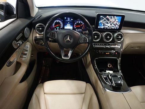Used 2016 Mercedes-Benz GLC 300 4MATIC image 12