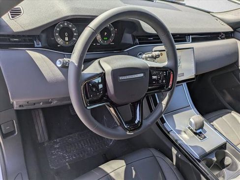 New 2026 Land Rover Range Rover Evoque S AWD/4WD image 3