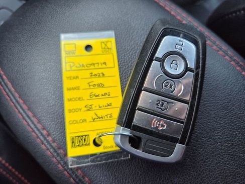Used 2023 Ford Escape ST-Line AWD/4WD image 20