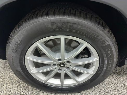 Used 2024 Mercedes-Benz GLE 450 4MATIC image 13