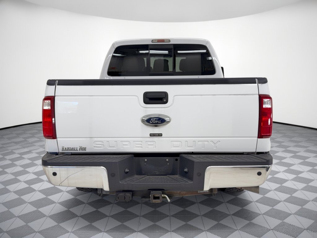 Used 2015 Ford F250 Lariat w/ Lariat Interior Package RWD image 8