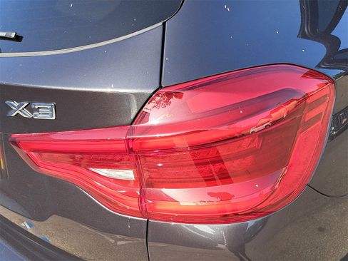 Used 2018 BMW X3 xDrive30i w/ M Sport Package image 38