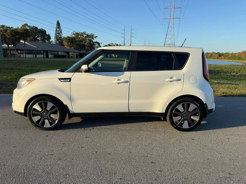 Used 2014 Kia Soul ! image 4