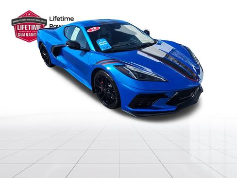 Used 2025 Chevrolet Corvette Stingray Preferred Cpe w/ Battery Protection Package RWD image 5