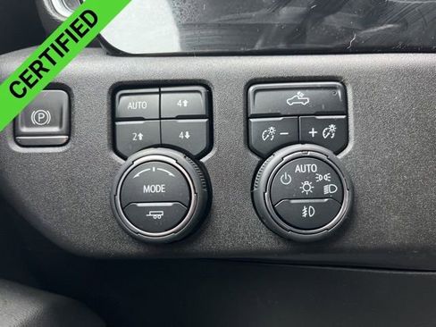 Used 2022 Chevrolet Silverado 1500 RST w/ Z71 Off-Road Package image 18