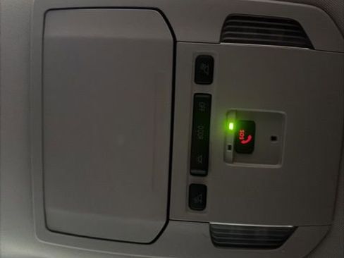 Used 2024 Toyota Highlander LE image 38