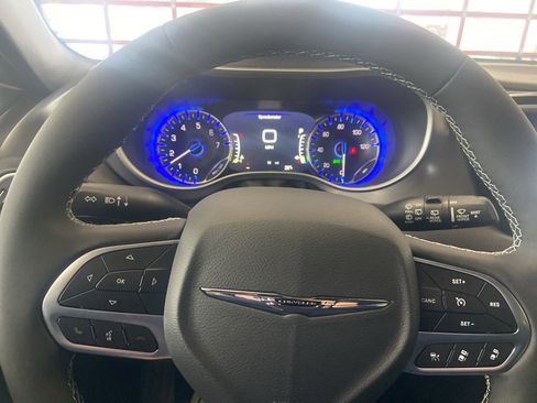 New 2026 Chrysler Voyager LX image 25